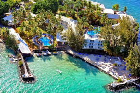 STUDIO FONCTIONNEL dans HOTEL CARAYOU SPA PISCINES